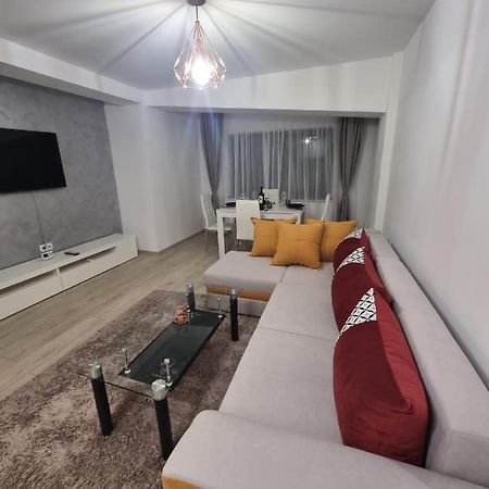 Appartement Dreams Escape 2 à Craiova Extérieur photo