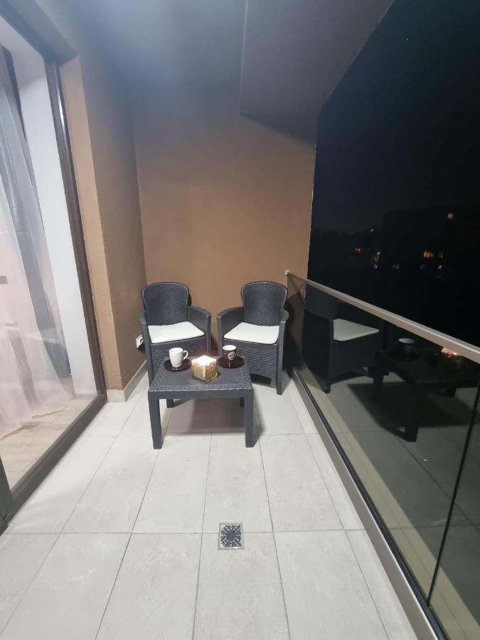 Appartement Dreams Escape 2 à Craiova Extérieur photo